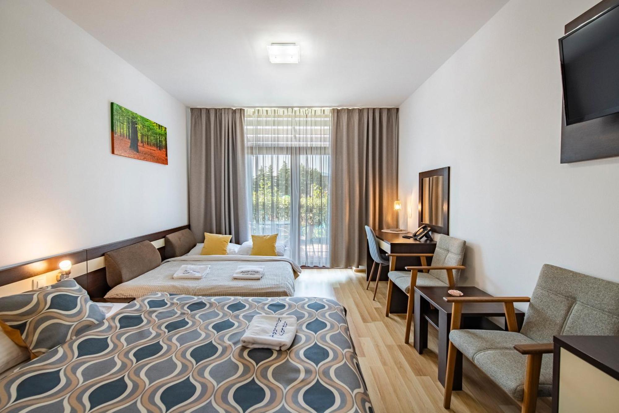 Besenova Apartman Korzar ภายนอก รูปภาพ